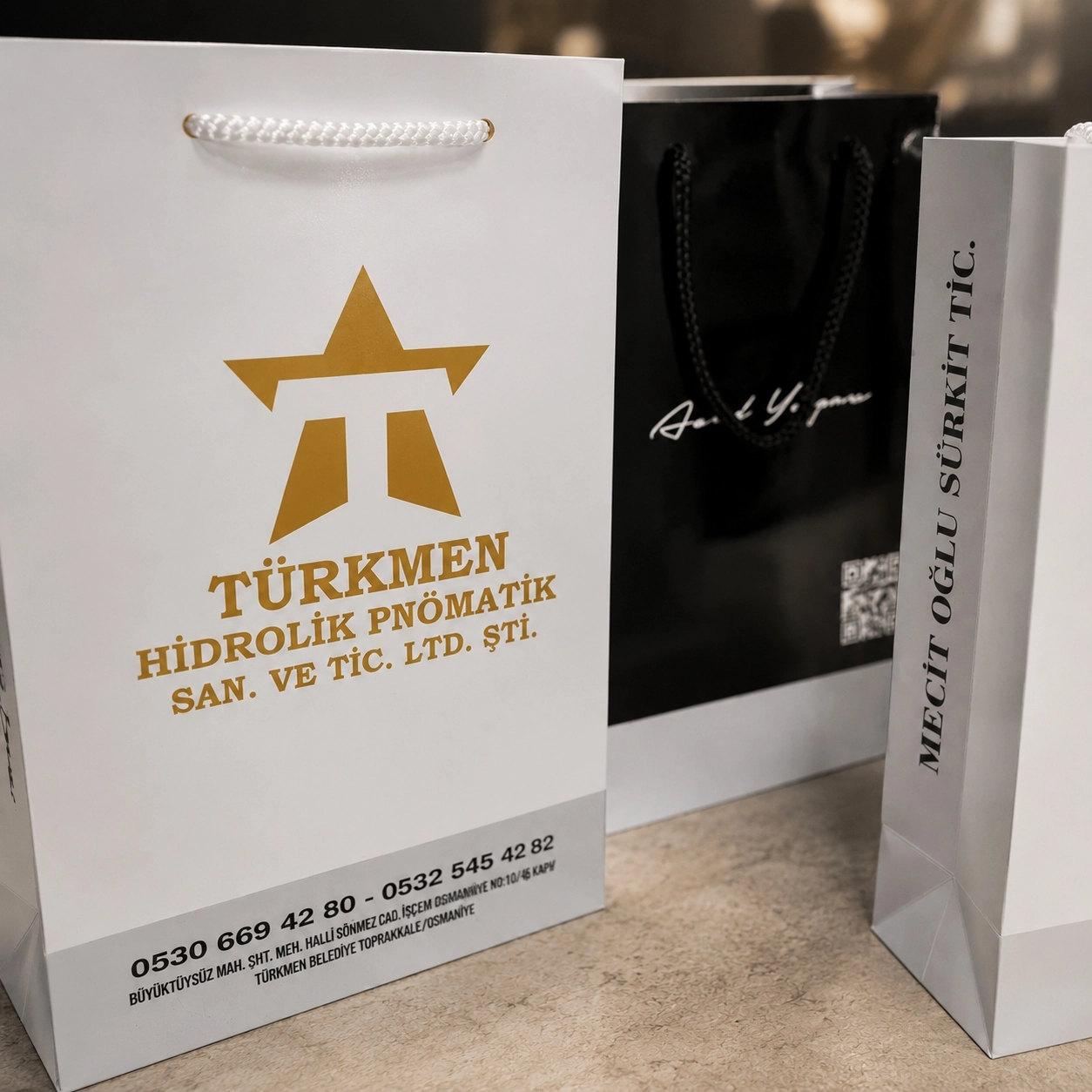 Karton Çanta 25x17x7 cm 500 Adet - Renkli Baskılı